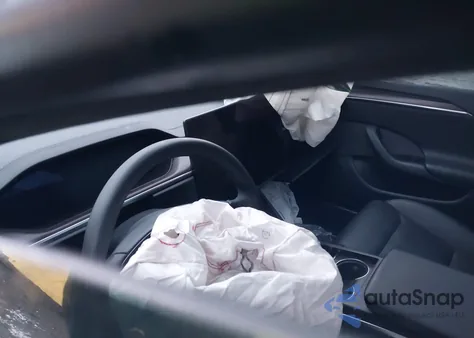 2023 Tesla Model S Dual Motor All-Wheel Drive/Standard Range from USA, damaged, VIN 5YJSA1E56PF515919